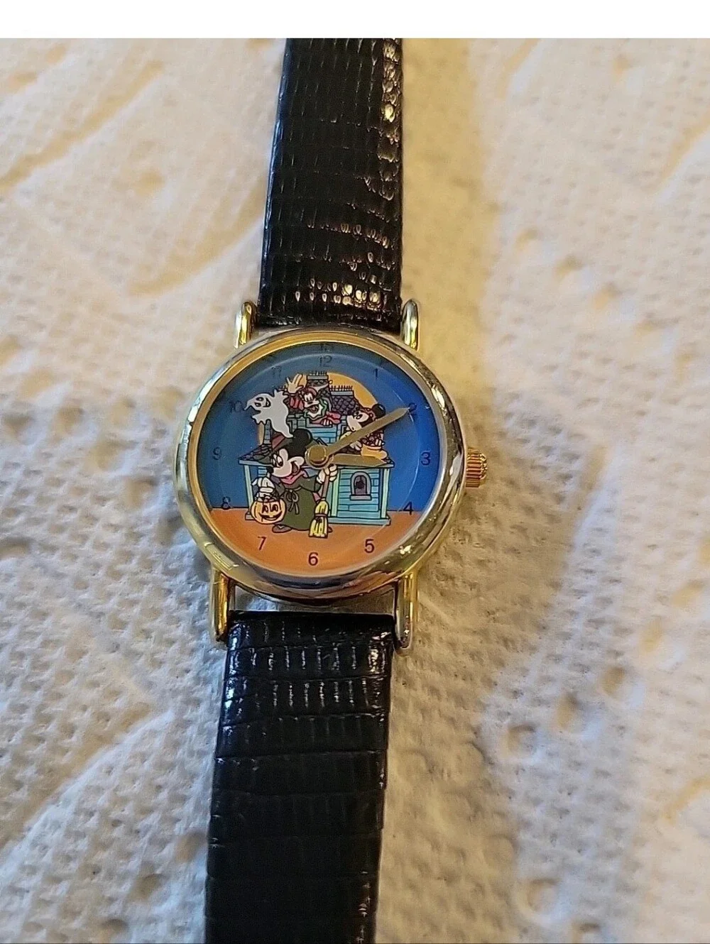 Mickey Mouse Halloween Watch With Ghost Second Hand